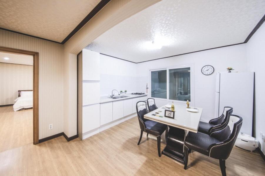 Sunyang Village Pension Jeju Extérieur photo