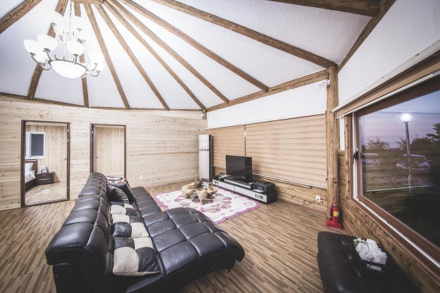 Sunyang Village Pension Jeju Extérieur photo