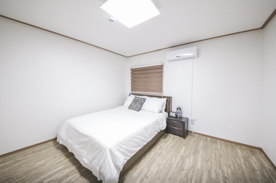 Sunyang Village Pension Jeju Extérieur photo