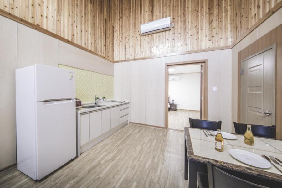Sunyang Village Pension Jeju Extérieur photo